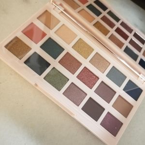 Ciate London Editor Palette